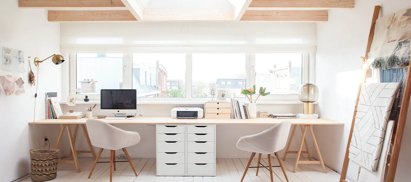 Aménagement de bureau : les avantages d’avoir du mobilier de bureau en bois