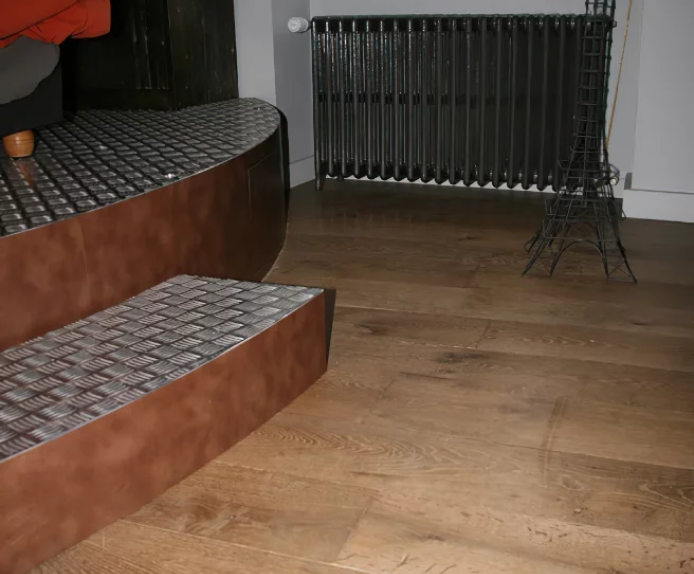 Misandeau Menuiserie Interieure Et Exterieure A Angers En Maine Et Loire 49 Fourniture Et Pose De Parquet